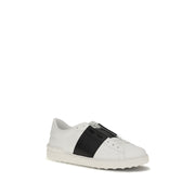 Valentino Garavani Black And White Calf Leather Bos Taurus Low Top Sneakers