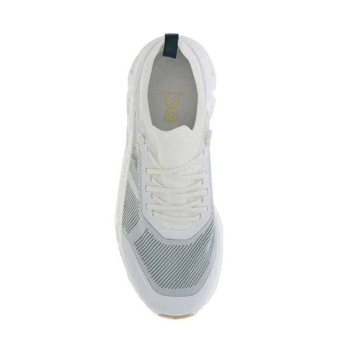 ON Cloud 6 Versa Sneakers