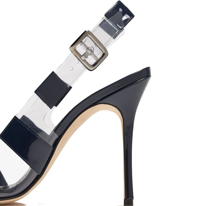 Manolo Blahnik Uxra 105 Pumps